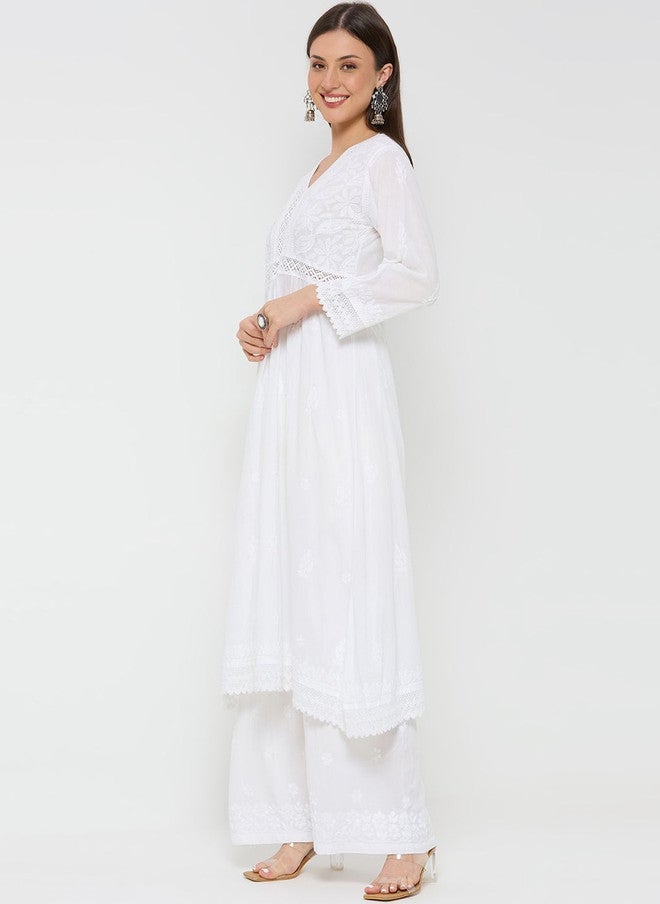 THREZO Women's Mul Cotton Chikankari Solid Long Kurta - Image 2